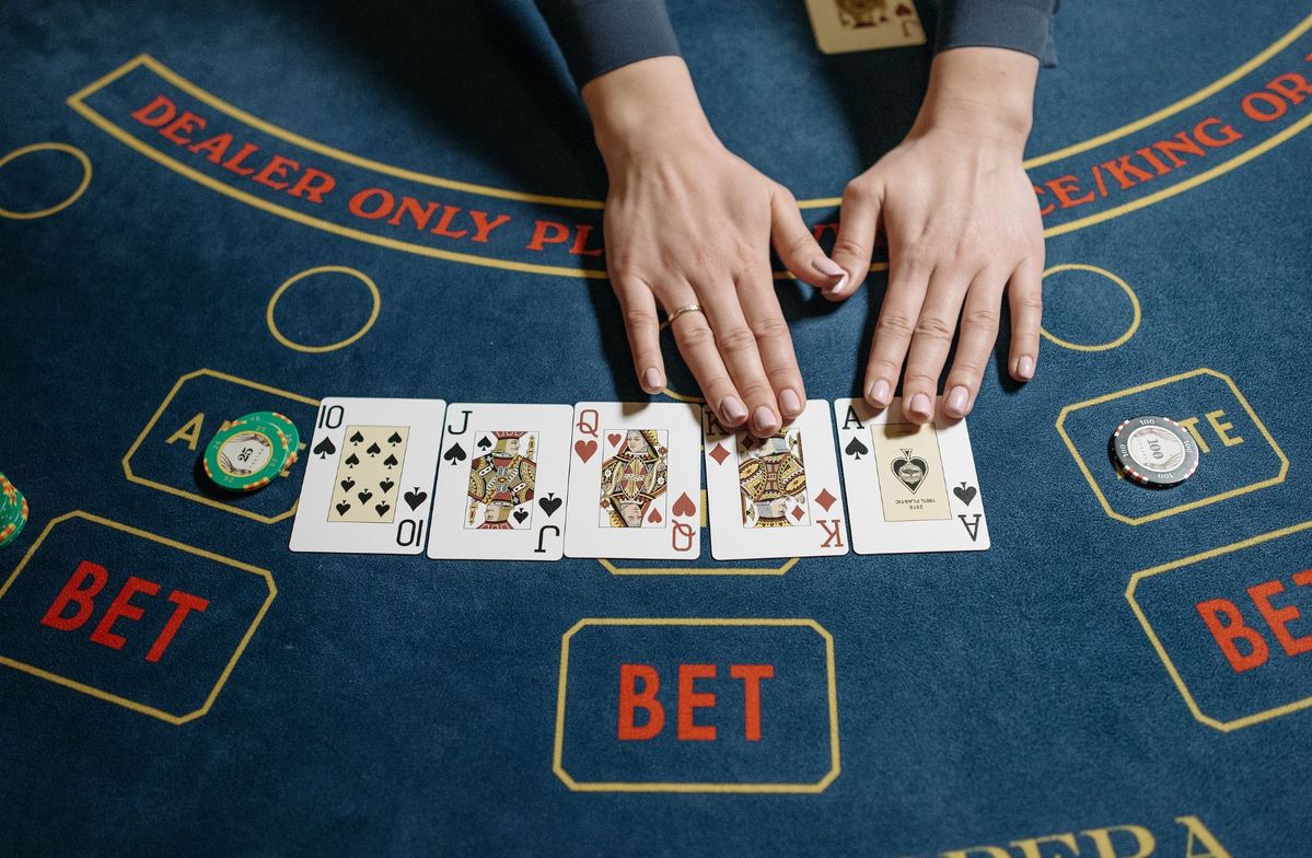 Hacksaw Gaming Slots Live Casino